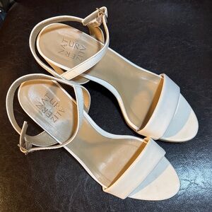Naturalizer Bristol Sandal- white synthetic